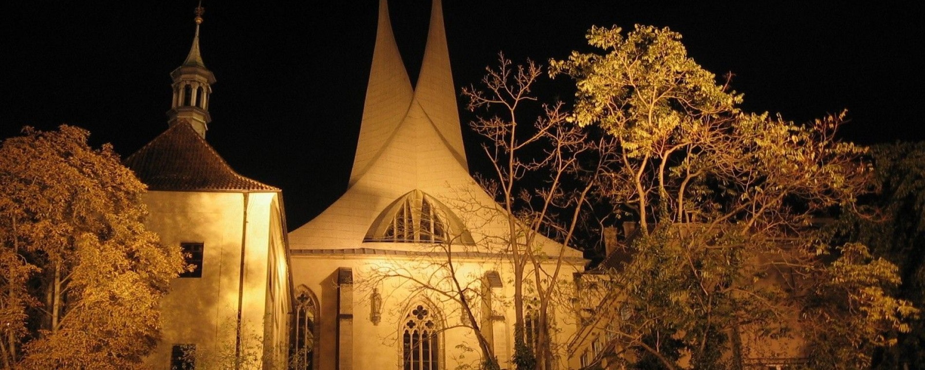 Cesta do Emauz